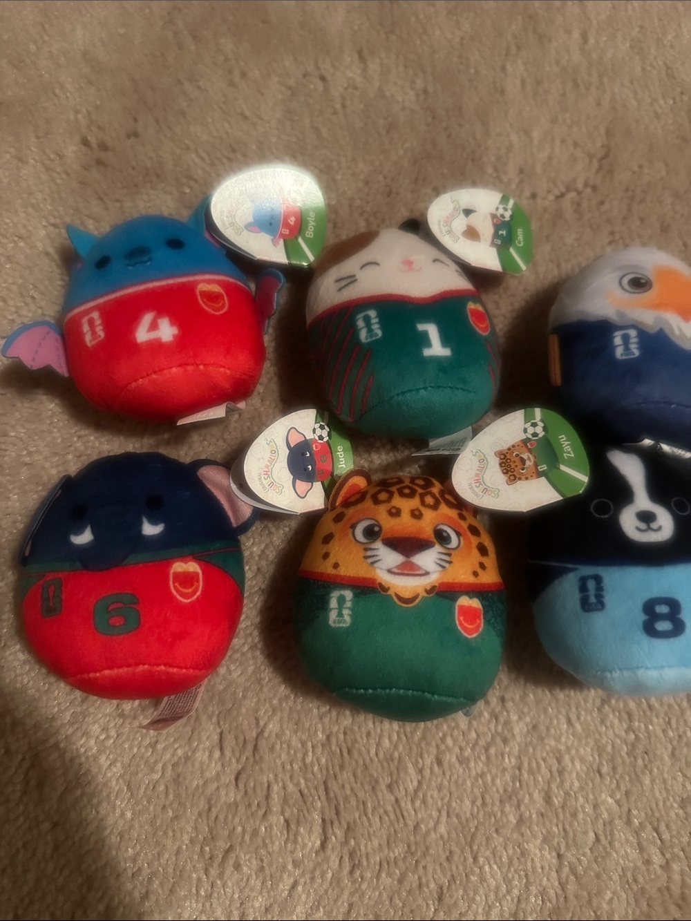 McDonald’s toys FIFA World Cup set of 8 mini Squishmallows - Picture 2 of 3